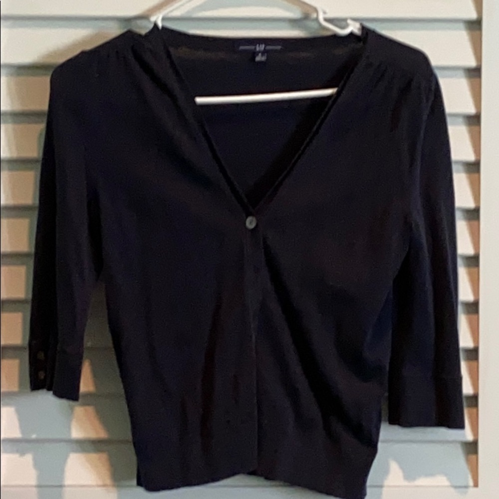 Cropped sweater